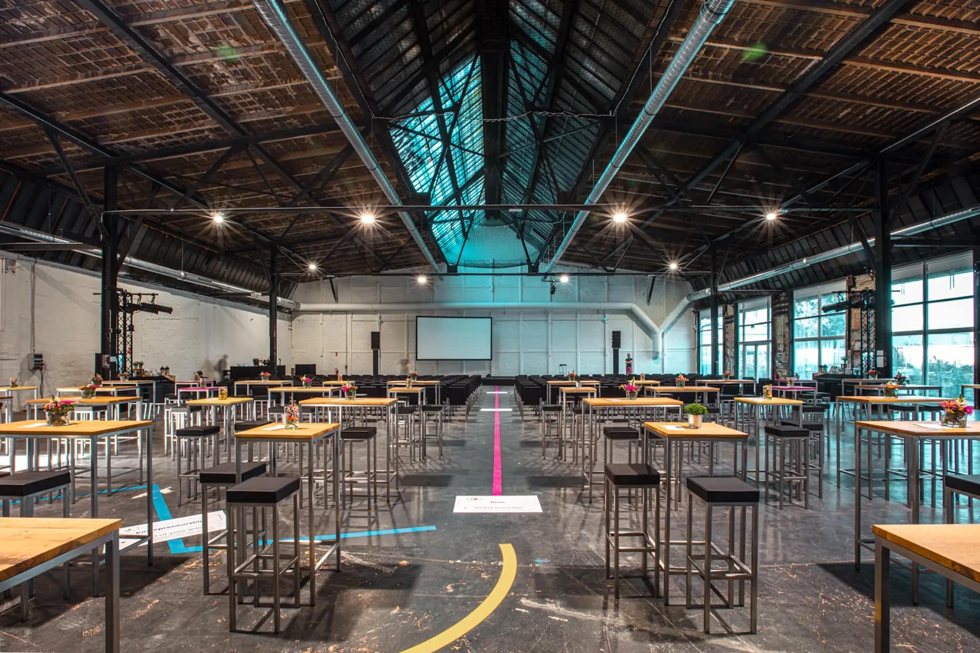 Radsetzerei Eventlocation Berlin Veranstaltungsraum Präsentation